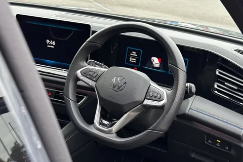 32 of 52 for Volkswagen Tiguan 1.5 TSI eHybrid 19.7kWh R-Line DSG Euro 6 (s/s) 5dr