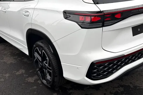  Volkswagen Tayron 2.0 TDI R-Line DSG Euro 6 (s/s) 5dr Thumbnail #8