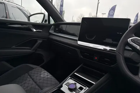  Volkswagen Tayron 2.0 TDI R-Line DSG Euro 6 (s/s) 5dr Thumbnail #20