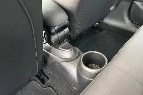 LJ19KTF Mini Hatch 1.5 One Classic Steptronic Euro 6 (s/s) 5dr Thumbnail #36