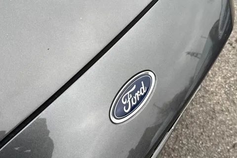 CN20UJJ Ford Focus 1.5 EcoBlue ST-Line X Auto Euro 6 (s/s) 5dr Thumbnail #26