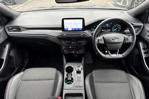 CN20UJJ Ford Focus 1.5 EcoBlue ST-Line X Auto Euro 6 (s/s) 5dr Thumbnail #33