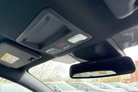 CN20UJJ Ford Focus 1.5 EcoBlue ST-Line X Auto Euro 6 (s/s) 5dr Thumbnail #51