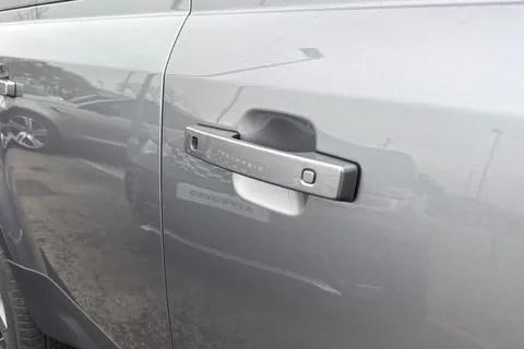 KS73YPE Land Rover Defender 110 3.0 D250 SE 5dr Thumbnail #31