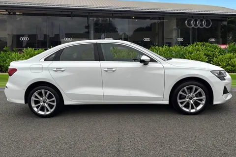 DX74VEM Audi A3 Sport 30 TFSI  116 PS 6-speed Thumbnail #4