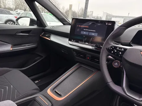  CUPRA Born e-Boost 59kWh V2 Auto 5dr Thumbnail #15