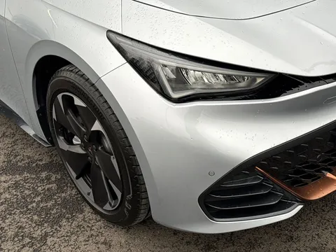  CUPRA Born e-Boost 59kWh V2 Auto 5dr Thumbnail #17