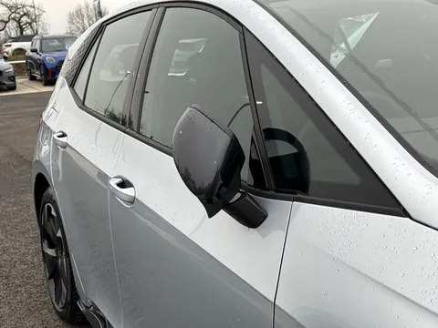  CUPRA Born e-Boost 59kWh V2 Auto 5dr Thumbnail #25