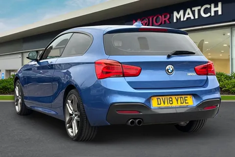 DV18YDE BMW 1 Series 2.0 120i M Sport Auto Euro 6 (s/s) 3dr Thumbnail #3