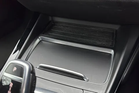 DV18YDE BMW 1 Series 2.0 120i M Sport Auto Euro 6 (s/s) 3dr Thumbnail #49