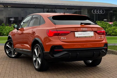 DF23WLZ Audi Q3 Black Edition 35 TFSI  150 PS S tronic Thumbnail #3