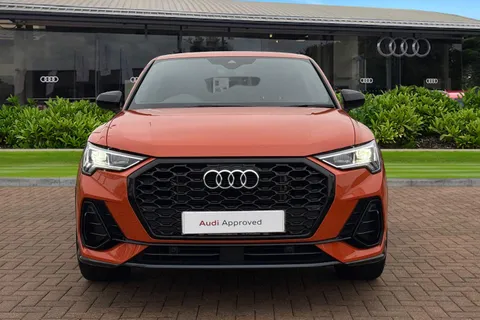 DF23WLZ Audi Q3 Black Edition 35 TFSI  150 PS S tronic Thumbnail #6