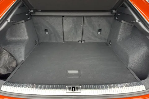 DF23WLZ Audi Q3 Black Edition 35 TFSI  150 PS S tronic Thumbnail #7