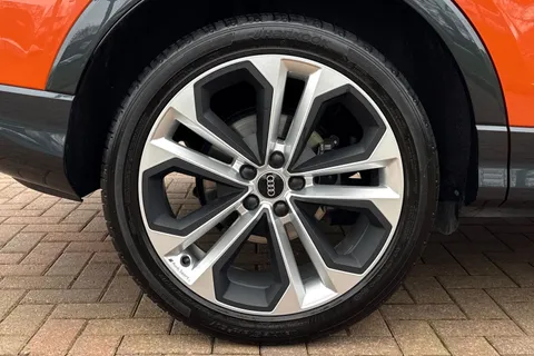 DF23WLZ Audi Q3 Black Edition 35 TFSI  150 PS S tronic Thumbnail #10