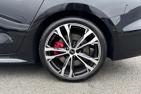 DS75VDF Audi S5 Avant Edition 1 TFSI 367 PS S tronic Thumbnail #14