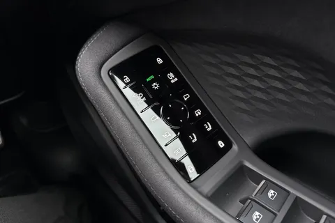 DS75VDF Audi S5 Avant Edition 1 TFSI 367 PS S tronic Thumbnail #39