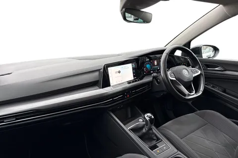 DG70HZA Volkswagen Golf 1.5 TSI 150 Style 5dr Thumbnail #16