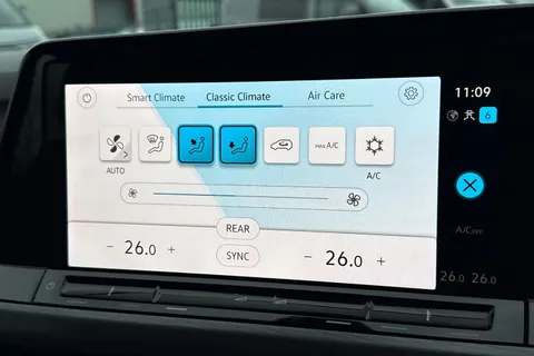 DG70HZA Volkswagen Golf 1.5 TSI 150 Style 5dr Thumbnail #23