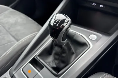 DG70HZA Volkswagen Golf 1.5 TSI 150 Style 5dr Thumbnail #24