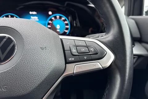 DG70HZA Volkswagen Golf 1.5 TSI 150 Style 5dr Thumbnail #46