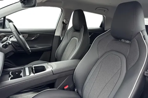  Omoda E5 61.05kWh Comfort Auto 5dr Thumbnail #10