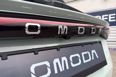  Omoda E5 61.05kWh Comfort Auto 5dr Thumbnail #31