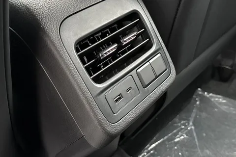  Omoda E5 61.05kWh Comfort Auto 5dr Thumbnail #35