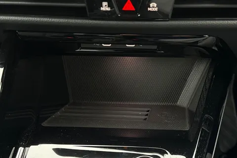 KM25SJO Volkswagen Golf 1.5 TSI 150 R-Line 5dr **18' LEEDS ALLOYS + AREA VIEW CAMERA** Thumbnail #38