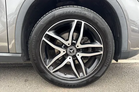 ND68VRT Mercedes-Benz Gla 1.6 GLA180 Urban Edition Euro 6 (s/s) 5dr Thumbnail #7