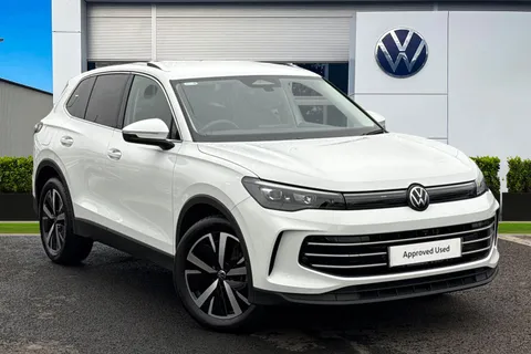 1 of 44 for VOLKSWAGEN TIGUAN 1.5 eTSI 150 Elegance 5dr DSG