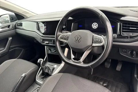 PJ24LBG Volkswagen Taigo 1.0 TSI 115 Match 5dr Thumbnail #9