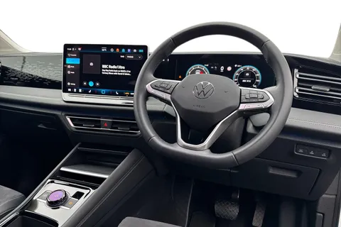 12 of 44 for VOLKSWAGEN TIGUAN 1.5 eTSI 150 Elegance 5dr DSG