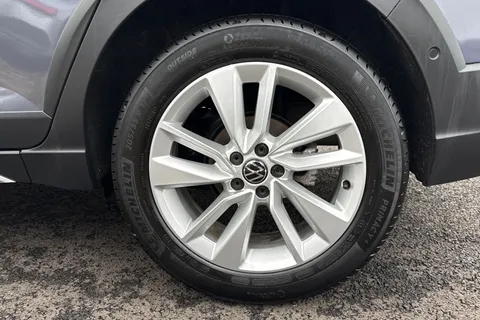 PJ24LBG Volkswagen Taigo 1.0 TSI 115 Match 5dr Thumbnail #25