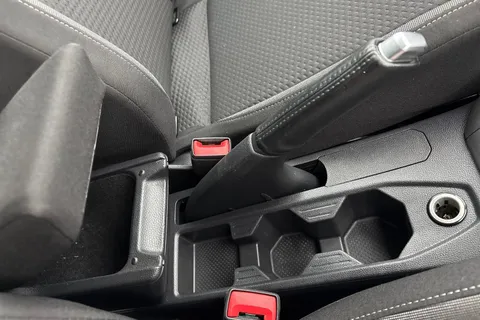 PJ24LBG Volkswagen Taigo 1.0 TSI 115 Match 5dr Thumbnail #36