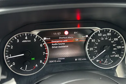 YH72EZM Nissan Qashqai 1.3 DIG-T MHEV Acenta Premium Euro 6 (s/s) 5dr Thumbnail #58