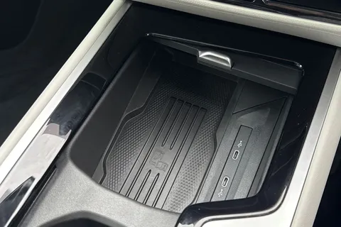 KP75LNO Volkswagen Passat 1.5 TSI eHybrid 272 Elegance 5dr DSG**LEATHER + 19' LEEDS ALLOYS + WINTER P Thumbnail #41