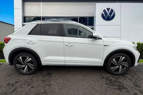 DK25ZKJ Volkswagen T-Roc 2.0 TDI 150 EVO R-Line 5dr DSG **18' ALLOYS, PAN ROOF** Thumbnail #3