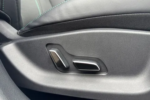 BYD Seal U 1.5 DM-i 18.3kWh Boost CVT Auto Euro 6 (s/s) 5dr Thumbnail #32