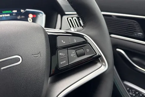 BYD Seal U 1.5 DM-i 18.3kWh Boost CVT Auto Euro 6 (s/s) 5dr Thumbnail #37