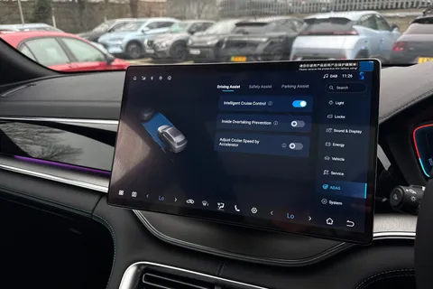 BYD Seal U 1.5 DM-i 18.3kWh Boost CVT Auto Euro 6 (s/s) 5dr Thumbnail #51