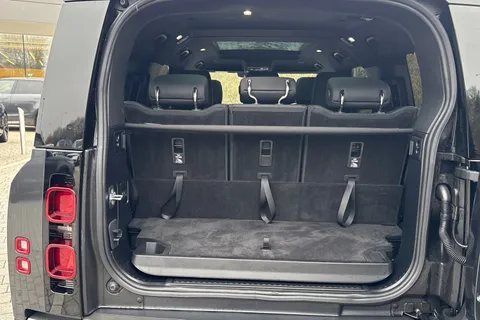 KW25GXX Land Rover Defender 130 3.0 D350 X-Dynamic SE 5dr Thumbnail #12