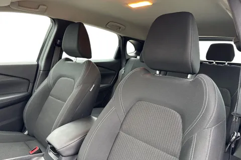 DN72ZPR Nissan Qashqai 1.3 DIG-T MHEV Acenta Premium XTRON Euro 6 (s/s) 5dr Thumbnail #17