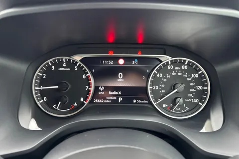 DN72ZPR Nissan Qashqai 1.3 DIG-T MHEV Acenta Premium XTRON Euro 6 (s/s) 5dr Thumbnail #38