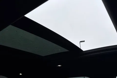 KW25GXX Land Rover Defender 130 3.0 D350 X-Dynamic SE 5dr Thumbnail #34