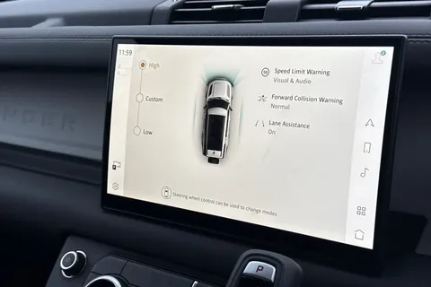 KW25GXX Land Rover Defender 130 3.0 D350 X-Dynamic SE 5dr Thumbnail #44