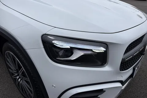 PK74WZM Mercedes-Benz Glb 2.0 GLB200d AMG Line (Premium Plus) 8G-DCT Euro 6 (s/s) 5dr Thumbnail #9