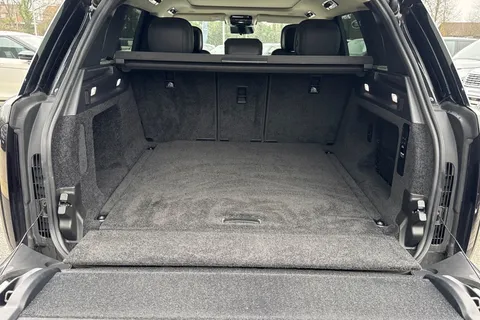 KO73MVV Land Rover Range Rover 3.0 D300 HSE 5dr Thumbnail #12