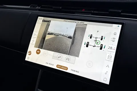 KO73MVV Land Rover Range Rover 3.0 D300 HSE 5dr Thumbnail #44