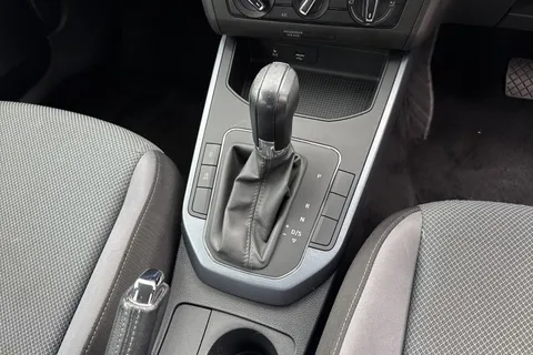 YS18VBK SEAT Arona 1.0 TSI SE DSG Euro 6 (s/s) 5dr Thumbnail #24