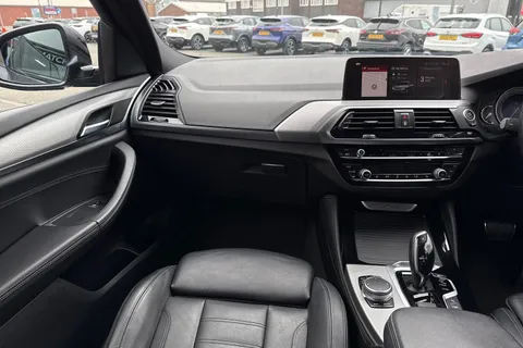 MA68YMZ BMW X4 2.0 20d M Sport Auto xDrive Euro 6 (s/s) 5dr Thumbnail #21